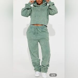 Women's Green Cropped Hoodie Set
